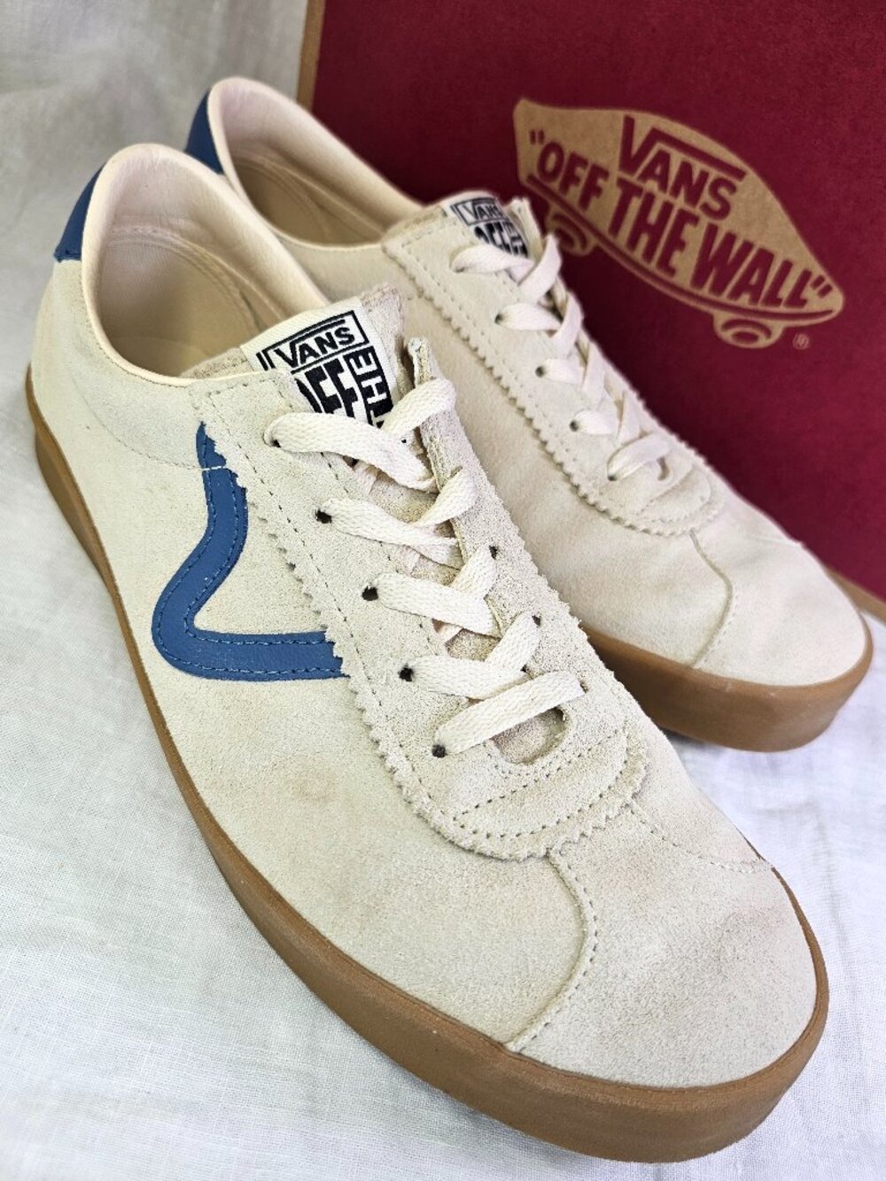 Vans Sport Low Gum Pop White Navy Suede Skate Sneakers Shoes US10.5 VN000CTDYY2